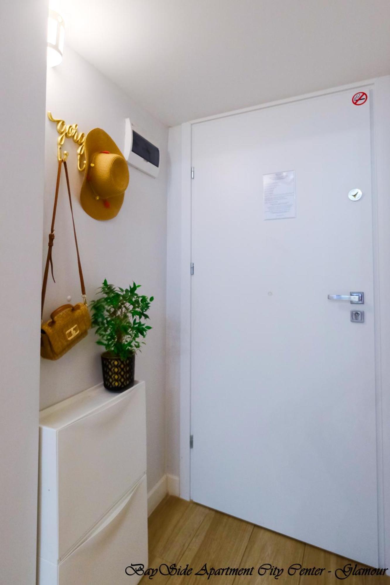 Bayside Apartments City Center Danzica Esterno foto